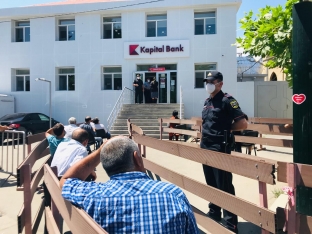 «Kapital Bank»: «Növbəni azaltmaq üçün müştərilərə onlayn bank xidmətlərini tövsiyə edirik» - MÜSAHİBƏ | FED.az