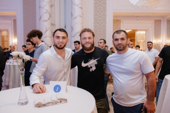 Bank Respublika və UFC ulduzu Rafael Fiziev arasında - [red]ƏMƏKDAŞLIQ SAZİŞİ İMZALANDI[/red] | FED.az