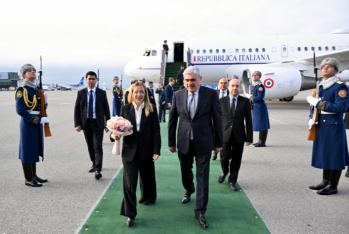Corcia Meloni Azərbaycana səfərə gəlib