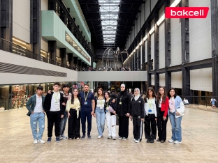 “Bakcell”in dəstəyi ilə “YAŞAT” yay məktəbi Londonda - FOTOLAR | FED.az