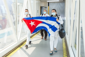 Kubadan Azərbaycana 115 həkim gətirildi - FOTOLAR