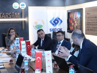 Azərbaycan nümayəndə heyəti Türkiyədə aqrar sığorta mexanizmi ilə bağlı müzakirələr aparıb | FED.az