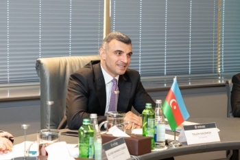 Taleh Kazımov İsveçrə Milli Bankının sədri ilə görüşüb - FOTOLAR | FED.az