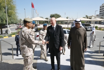 Azərbaycan və BƏƏ prezidentləri Əbu-Dabidə “Sülh Qalxanı – 2026” təlimini izləyiblər - FOTOLAR