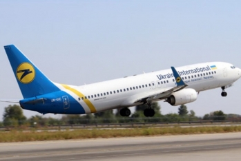 "Ukrayna Beynəlxalq Hava Yolları" Bakıya uçuşların sayını - Artırır