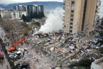 Türkiyədə dağılan binaları tikmiş daha bir - LAYİHƏ RƏHBƏRİ HƏBS EDİLDİ
