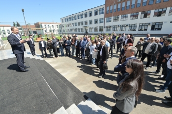 Hibrid avto ustası, aşbaz, parnik işçisi və …məktəbdə otel - [red]Peşə təhsili əmək bazarına yeni qapı açıb –REPORTAJ[/red] | FED.az