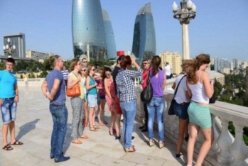 Azərbaycana gələn xarici turistlər 8%-ə yaxın azalıb – RUSİYA VƏ TÜRKİYƏ İLK YERLƏRDƏDİR