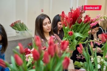 “Bakcell” jurnalist xanımları 8 Mart münasibətilə təbrik edib | FED.az