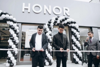 HONOR открыл второй фирменный магазин в Азербайджане с первым сервисным центром бренда | FED.az
