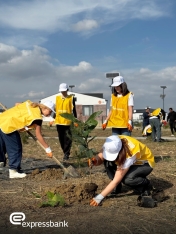 Expressbank Ağdamda “Zəfər naminə” - [red]AĞACƏKMƏ AKSİYASI KEÇİRİB[/red] | FED.az