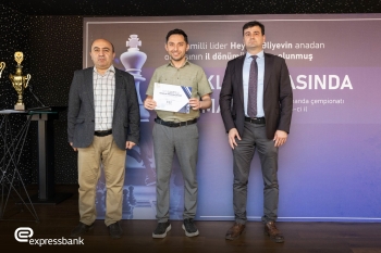 Expressbank ilk 3-lüyə - [red]DAXİL OLDU![/red] | FED.az