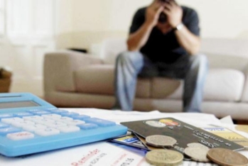 Bankların problemli kreditləri 762 milyonu ötdü - BİR İLDƏ 16% ARTIM