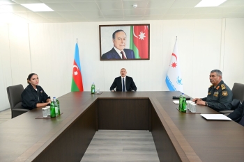 [red]Prezident Hərbi Dəniz Qüvvələrində olub - FOTOLAR[/red] | FED.az