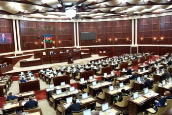 Milli Məclis 2024-cü il dövlət büdcəsinin icrasını  müzakirə edir