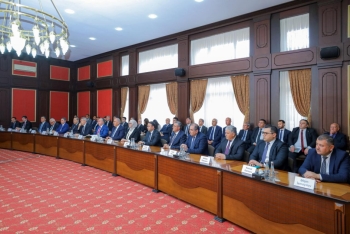 Naxçıvanda sahibkarlarla görüş keçirilib - Güzəşt paketləri mexanizmləri barədə məlumat verilib | FED.az