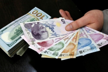 Türkiyədə dollar yenidən bahalaşıb – SON QİYMƏT
