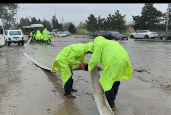 Bakıda yağan yağışın vurduğu zərər - 1 MİLYON MANATA ÇATIR
