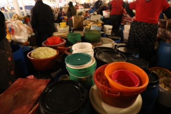 "8-ci km" bazarında quş kəsimi yeri bağlandı - FOTOLAR | FED.az