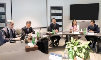 AMB və ADB yeni layihələrin həyata keçirilməsini müzakirə edib | FED.az