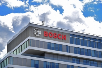 Bosch işçilərinin iş saatlarını və maaşlarını azaldacaq