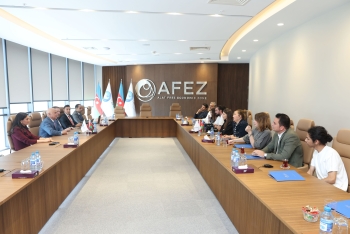 Bakıda səfərdə olan Türkiyə jurnalıstləri Azərbaycanın işgüzar imkanları ilə tanış olublar | FED.az
