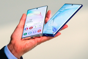 Azərbaycanın mobil telefon bazarında "Samsung"un bazar payı azalıb