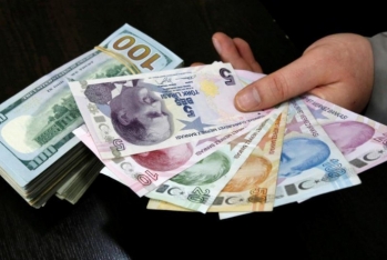 Türkiyədə dollar 7,60 lirəni də keçdi - SON QİYMƏT