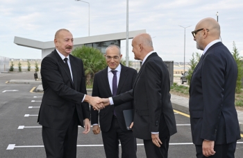 İlham Əliyev Pirallahı Sənaye Parkında dərman istehsalı müəssisəsinin açılışında - FOTOLAR | FED.az