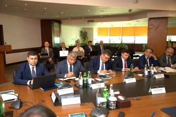 Taleh Kazımov bank rəhbərləri ilə bank sektorunun inkişafını müzakirə edib - FOTO | FED.az