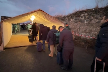 Azərbaycan heyəti "Sülh körpüsü" dəyirmi masasında iştirak etmək üçün Ermənistana gedib