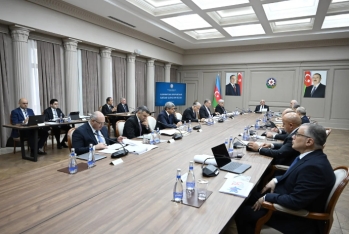 İqtisadi Şuranın iclasında sosial-iqtisadi inkişaf strategiyası müzakirə edilib