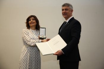 [red]Gunay Afandiyeva [/red] Awarded Hungary’s 'Commander’s Cross of the Order of Merit' | FED.az