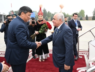 Əli Əsədov Qırğızıstanda səfərdədir | FED.az