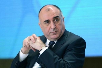 “Həbslərlə bağlı çox təəssüflənirəm” - ELMAR MƏMMƏDYAROV