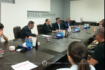 "Baku Steel Company" əməkdaşlarının yüksək balla ali məktəblərə qəbul olmuş övladlarını mükafatlandırıb -[red] FOTOLAR[/red] | FED.az