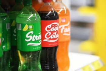 Rusiyada "Coca Cola" və "Pepsi" dizaynlarına oxşar qazlı içkilərin istehsalına başlanılıb - FOTO
