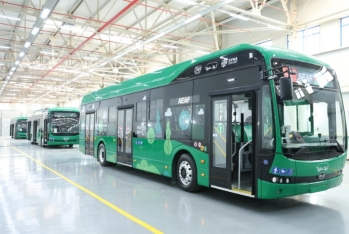 Sumqayıt Sənaye Parkında ilk elektrik avtobusu buraxıldı - Bir dəfə şarjla 350 km gedir - FOTOLAR