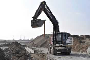 Ağdamdakı Dəmir yolu və avtovağzal kompleksinin tikintisi bu il başa çatacaq - FOTO | FED.az