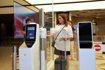 Bakı aeroportunda "Elektron qapı sərhəd nəzarəti sistemi" istifadəyə verilib - FOTOLAR | FED.az