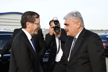 İsrail Prezidenti Azərbaycana gəlib - FOTOLAR