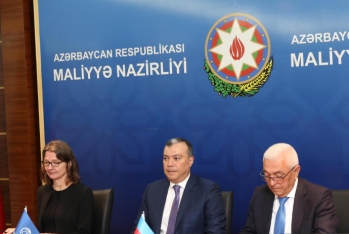 Azərbaycan və Dünya Bankı arasında bərpa olunan enerji üzrə kredit müqaviləsi imzalanıb