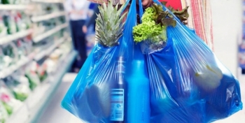 Plastik torbalar kağız, parça torbalarla əvəzlənir – RƏSMİ