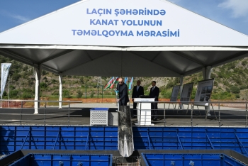 Prezident İlham Əliyev Laçın kanat yolunun təməlini qoyub | FED.az