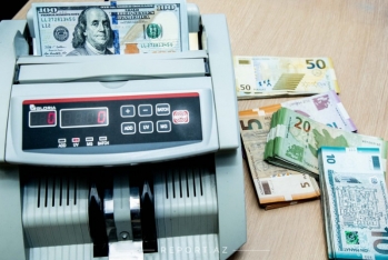 Azərbaycan Mərkəzi Bankı yeni -  Pulsayan Maşınlar Alacaq