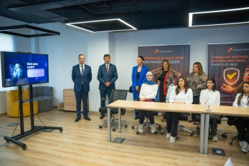 "İnnovasiyalar Mərkəzi”  və “Atəşgah” Sığorta Şirkəti arasında Anlaşma Memorandumu imzalanıb -[red] FOTOLAR[/red] | FED.az