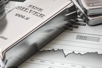 Gümüş qiyməti ilk dəfə 70 dollar səviyyəsini keçdi