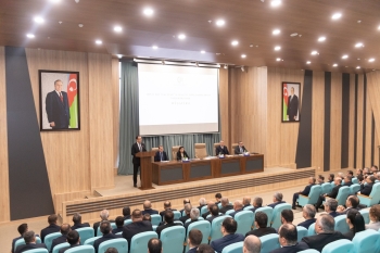 Kənd Təsərrüfatı Nazirliyində müşavirə keçirildi - Fotolar | FED.az