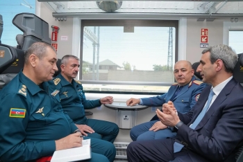 Azərbaycan-Gürcüstan qatarlarında sərhəd-gömrük prosedurlarının sürətləndirilməsi tapşırılıb | FED.az
