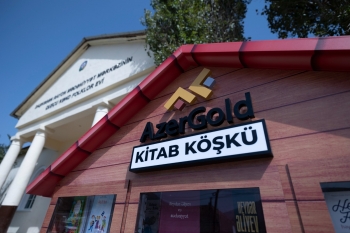 “Kitab köşkü” – “AzerGold”dan daha bir maarifləndirici layihə - FOTOLAR | FED.az